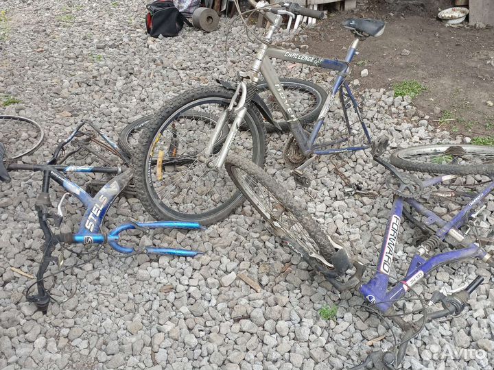 Продам велосипеды на запчасти