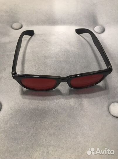 Очки вампира красные