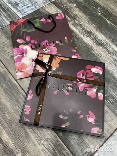 Брендовая упаковка коробка Gucci гуччи под платок