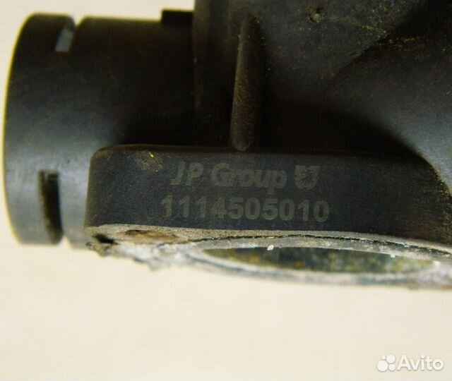 Фланец охлаждения Audi 80 B3