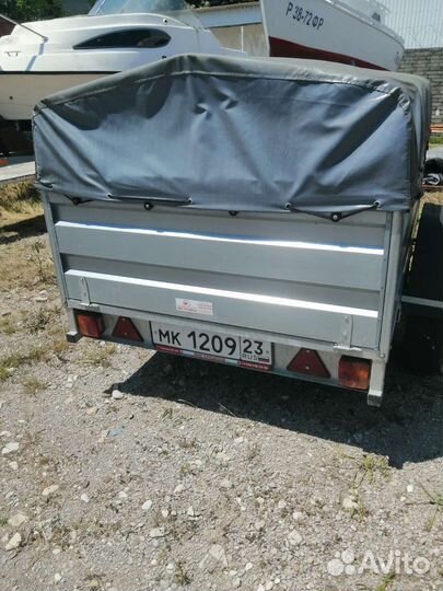 Продаётся прицеп и насос для перекачки дизиля