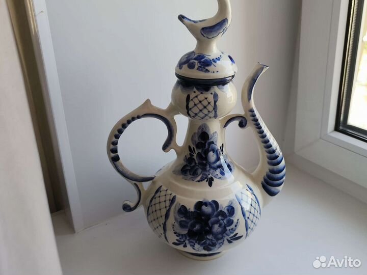 Чайник гжель