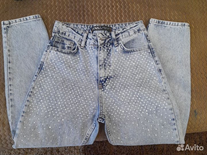 Джинсы женские
