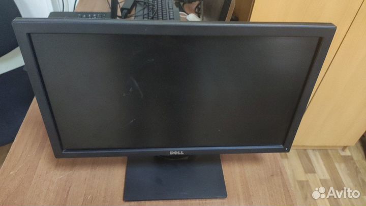 Dell E2016H, 1600x900