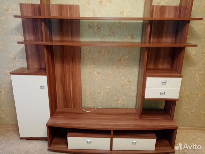 Полка настенная