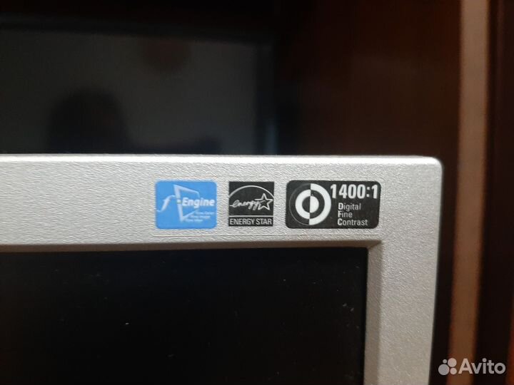 Монитор LG 17