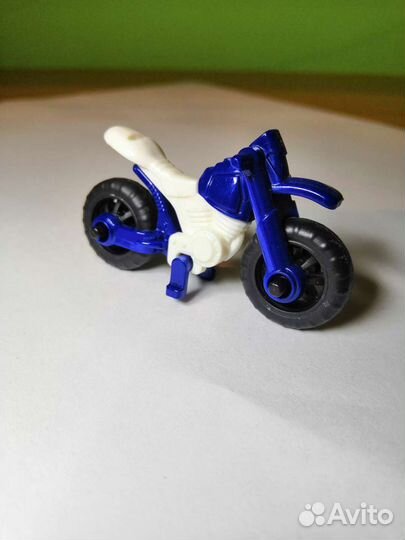 Киндеры и другие игрушки