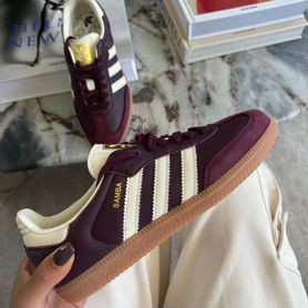 Adidas Samba OG maroon