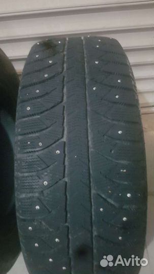Bridgestone Ice Cruiser 7000S 205/60 R16