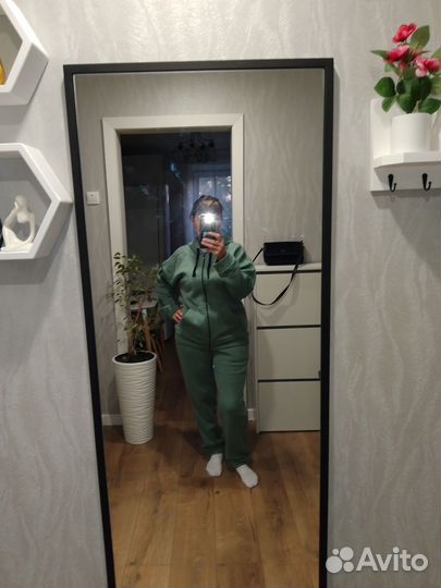 Спортивный костюм женский