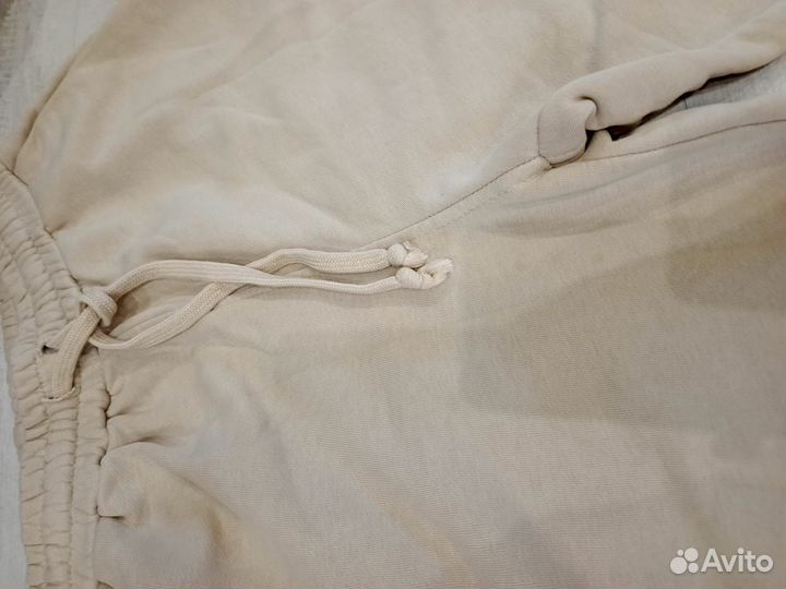 Штаны и толстовка