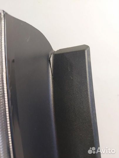 Фонарь задний левый Toyota Prius 2 NHW20 2011