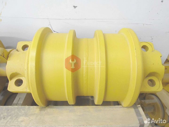 Каток поддерживающий Komatsu PC300LC-8 KM3856