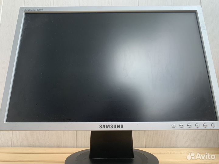 Монитор Samsung SyncMaster 920nw