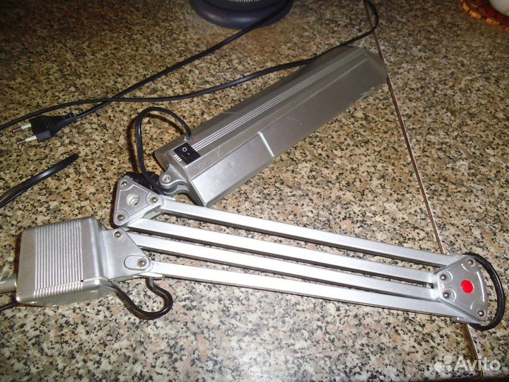 Лампы настольные,зарядка