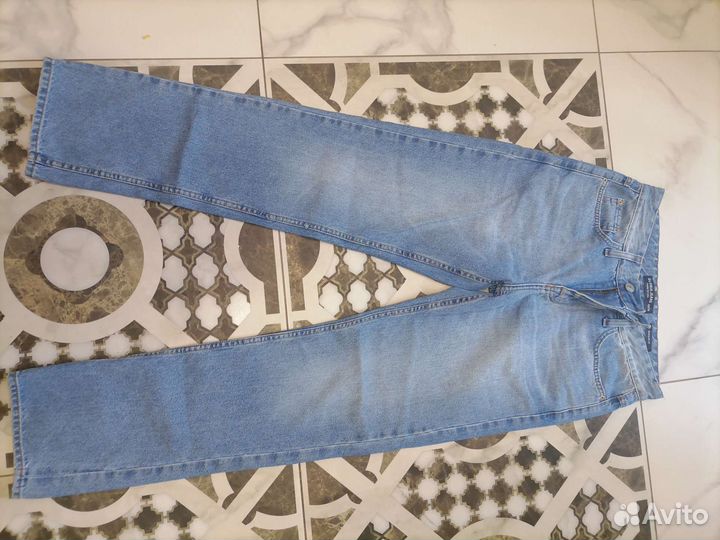 Джинсы мужские