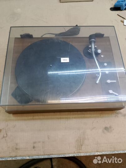 Yamaha YP-511 проигрыватель