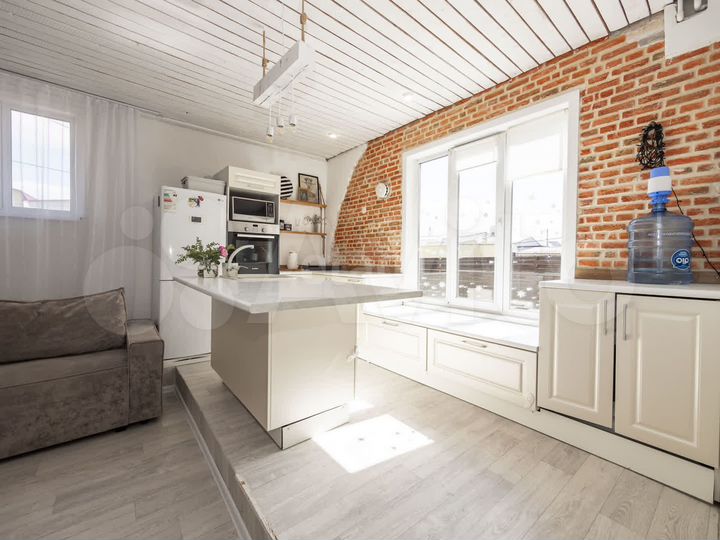 Таунхаус 64,3 м² на участке 1 сот.