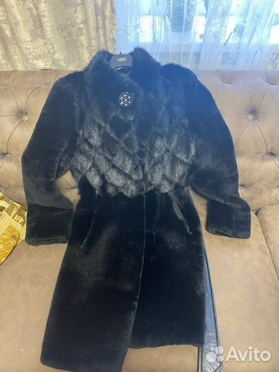 Шуба мутоновая с норкой