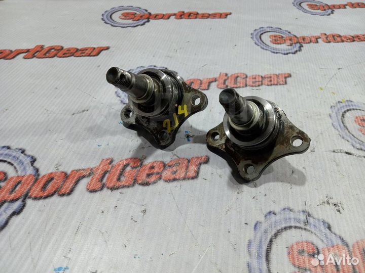 Шаровые верхние Mitsubishi Pajero V25W 6G74 №214