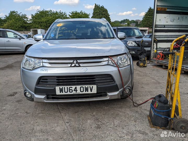 Лючок бензобака для Mitsubishi Outlander 3