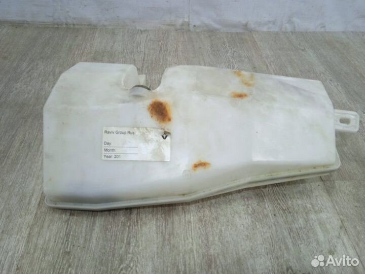 Бачок омывателя LADA Largus 1 2012