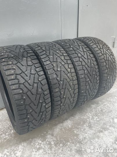 Pirelli Ice Zero 245/45 R19 102H