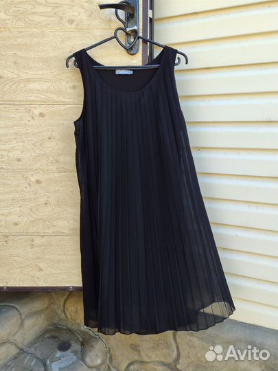 Платье чёрное 48-50 размер