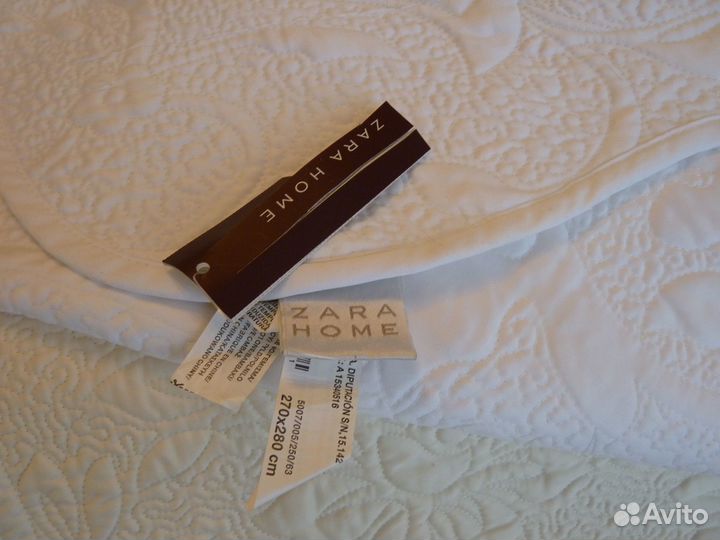 Покрывало + две наволочки zara home