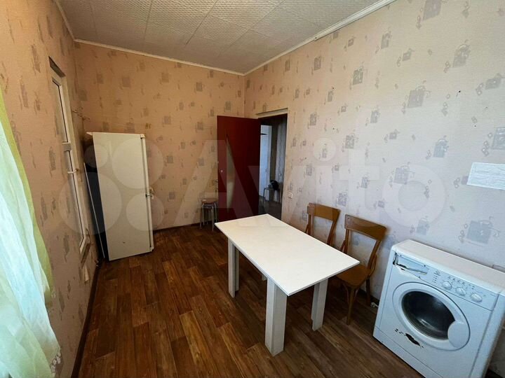 2-к. квартира, 57 м², 4/4 эт.