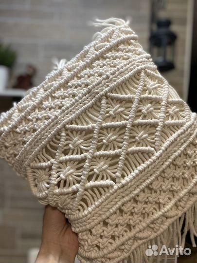 Подушка макраме