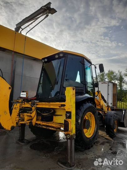 Экскаватор-погрузчик JCB 3CX, 2011