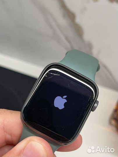 Apple watch 6 44m