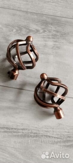 Крепление для карниза