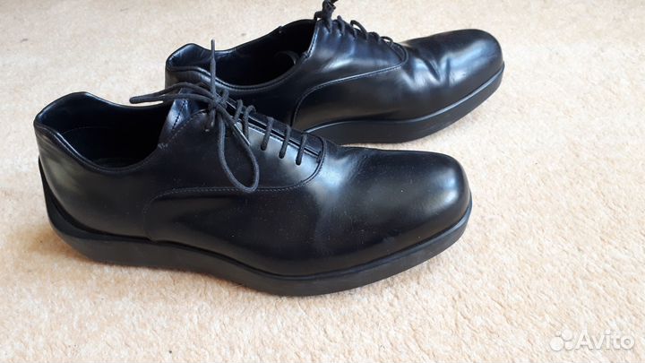 Фирменные туфли prada