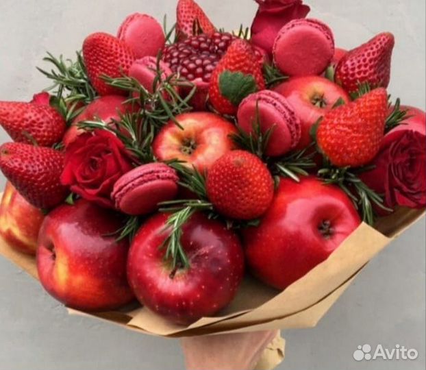 Съедобные букеты из клубники,овощей,шоколада