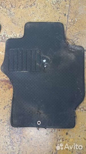 Коврики для Mitsubishi Delica D4