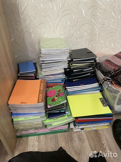 Тетради, альбомы, блокноты