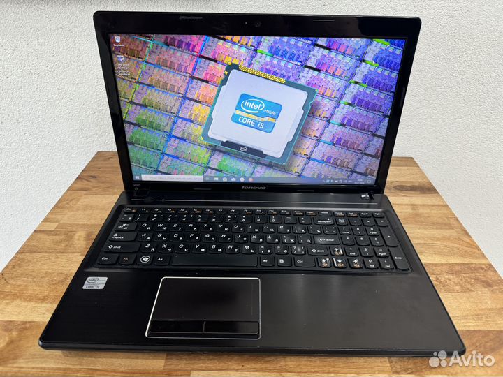 Мощнейший Lenovo Core i5-3210M 8Gb SSD+HDD идеал