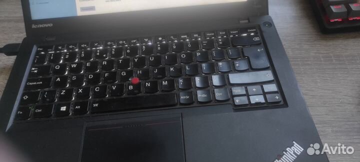 Ноутбук ThinkPad t440