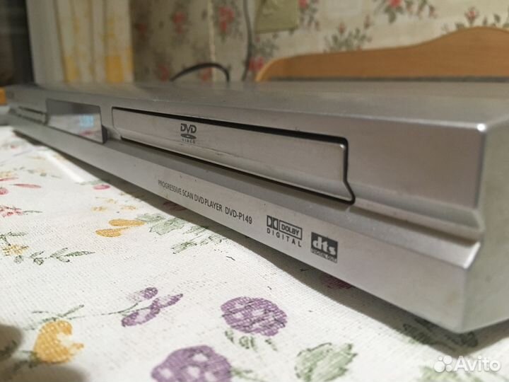 DVD плеер samsung DVD-P149