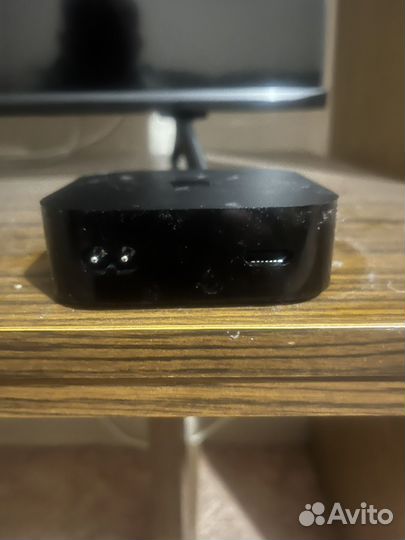 Продаю приставку Apple TV 128 гб