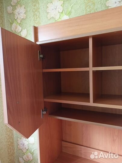 Письменный стол