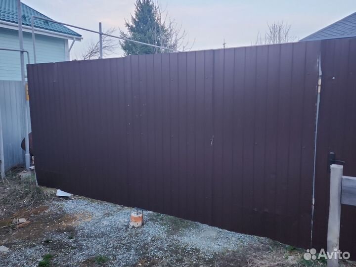 Ворота распашные с калиткой