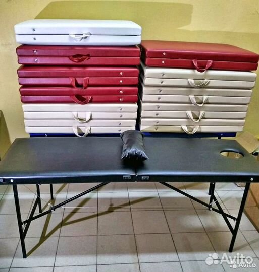 Кушетка / массажный стол