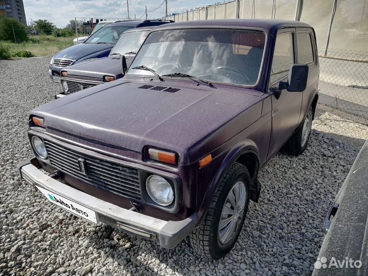 LADA 4x4 (Нива) 1.7 МТ, 2004, 100 000 км