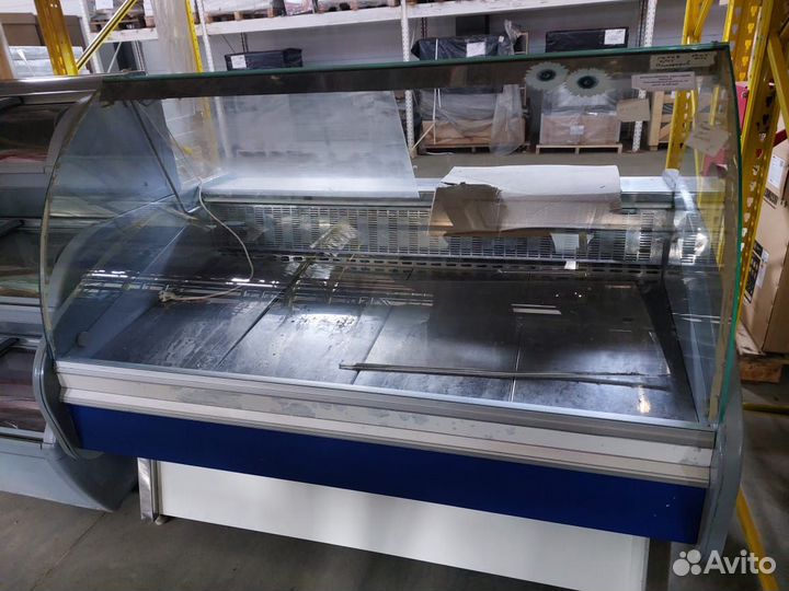 Холодильная витрина