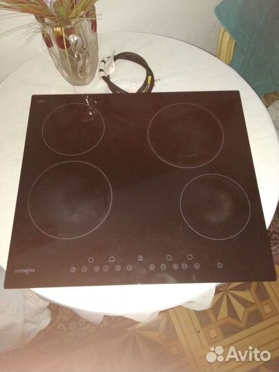 Продам б/у электрическую варочную панель