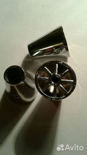 Крепление шинопровода для точечных светильников