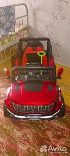 Детская машина на аккумуляторе